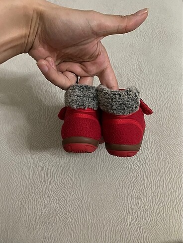 19 Beden kırmızı Renk 19 numara