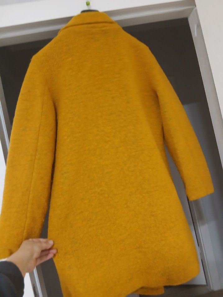 Hardal Sarısı Kabarık Kadın Kaban - Görsel 4