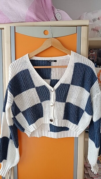 Crop hırka