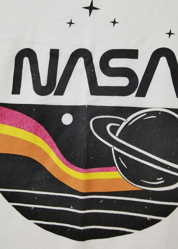 xs Beden beyaz Renk Beyaz NASA Baskılı Rahat Kesim Tişört LC waikiki xs beden