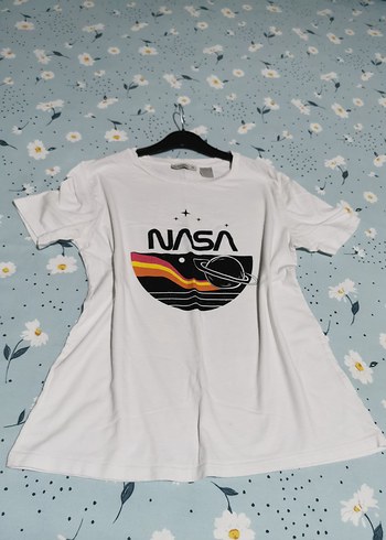 Beyaz NASA Baskılı Rahat Kesim Tişört LC waikiki xs beden
