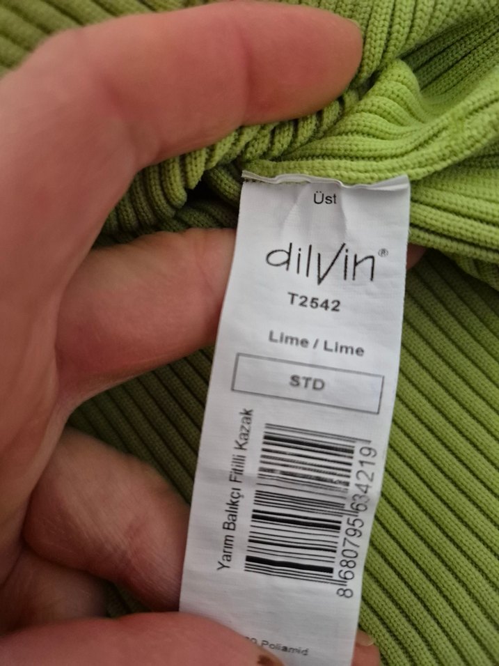 Yeşil Boğazlı İnce Triko Kazak dilvin - Görsel 3
