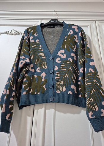 Desenli V Yaka Kadın Hırka trendyol s beden - Görsel 2