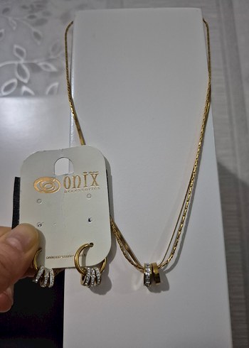 Çelik küpe ve kolye seti - Görsel 3