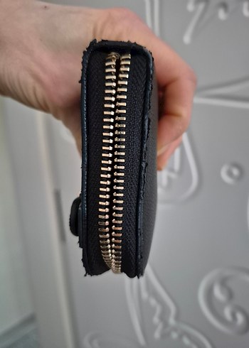 GUESS Siyah Deri Fermuarlı Kadın Cüzdan - Görsel 7