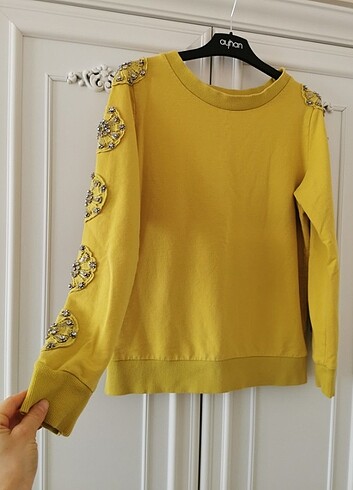 Twist s beden taşlı sweat bluz s beden