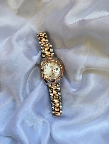 Gold Rolex Saat