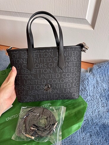 Benetton marka kol/omuz çantası