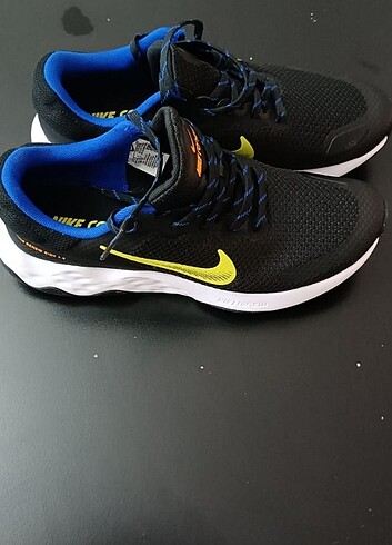 Nike spor ayakkabi 40.5 numara