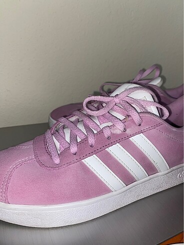 Pembe Adidas????