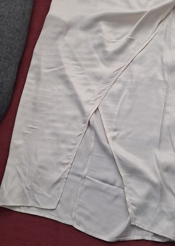 Beyaz Drapeli Uzun Kadın Etek - Görsel 5