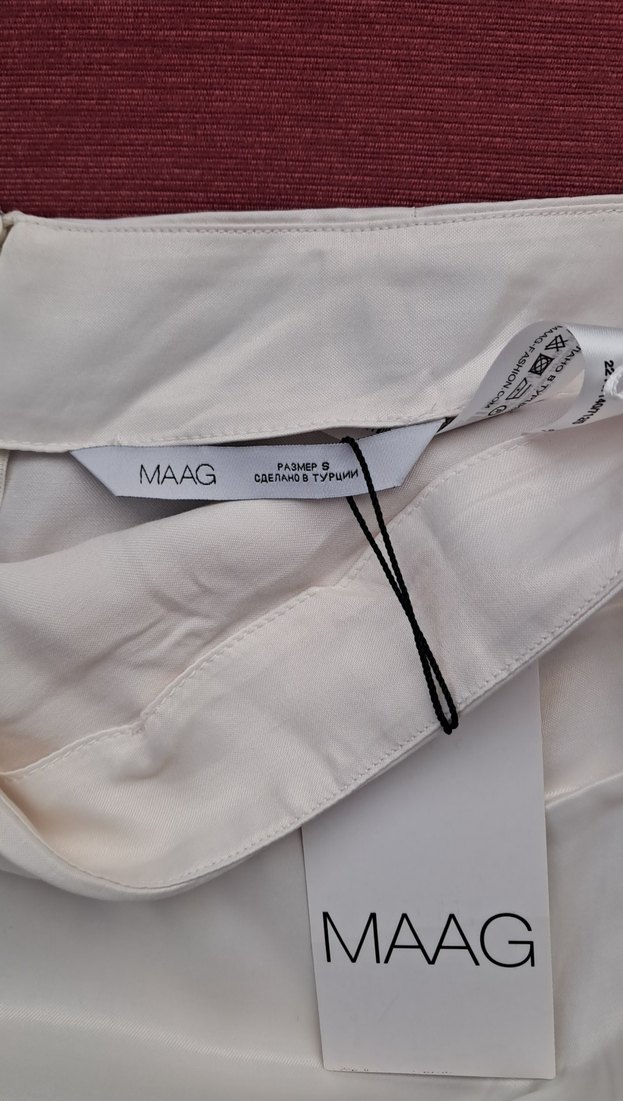 Beyaz Drapeli Uzun Kadın Etek - Görsel 3