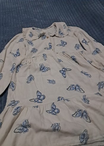 Kelebek Baskılı Keten Kız Elbisesi - Görsel 5