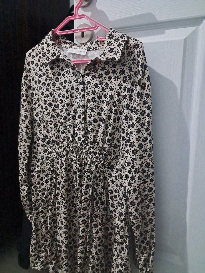 Bej Çiçek Desenli Midi Gömlek Elbise - Görsel 5