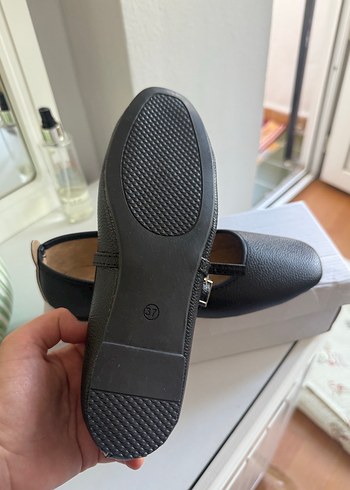 Klasik Siyah Tokalı Kadın Babet - Görsel 2