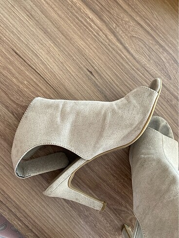 Topuklu ayakkabı - Görsel 7