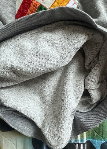 Erkek çocuk Gri Kapüşonlu Baskılı Sweatshirt - Görsel 4