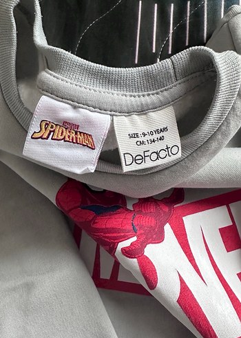 Marvel Baskılı Gri Erkek Sweatshirt - Görsel 3