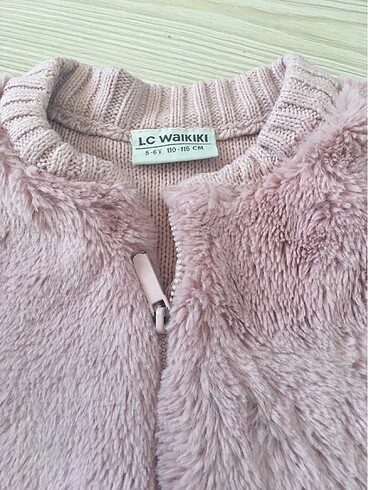 LC Waikiki Kız çocuk yelek