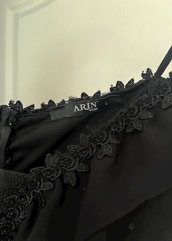 l Beden siyah Renk Siyah Straplez Uzun Fırfırlı Gotik Elbise
