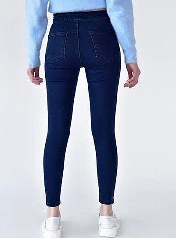 Addax skinny