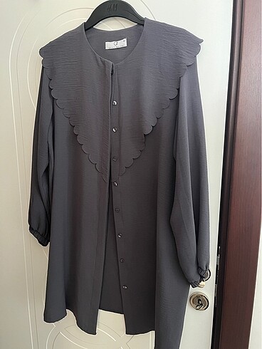 Boutique öz tunik