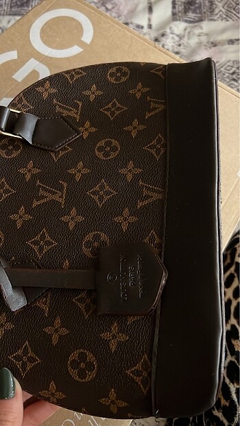 Louis Vuitton Louıs vuıtton