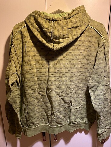Koyu yeşil kapüşonlu sweatshirt