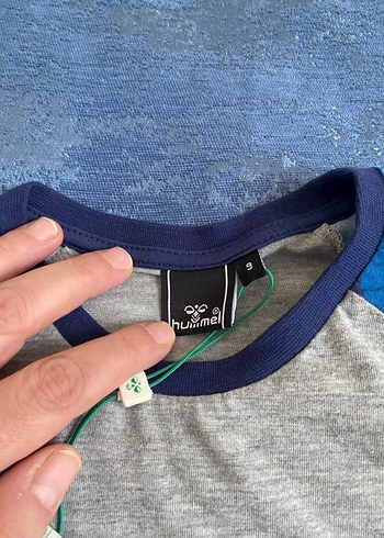 Hummel Erkek Çocuk Kamuflaj Desenli Uzun Kollu Tişört