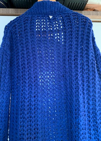 GUESS, ŞIK, S BEDEN YAZIYOR AMA OVERSİZE - Görsel 6