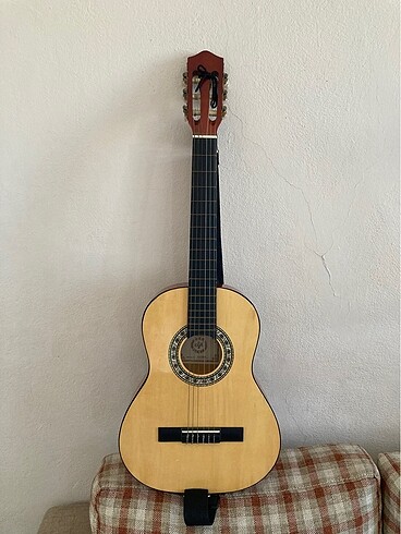 Akustik gitar model no: MG104N