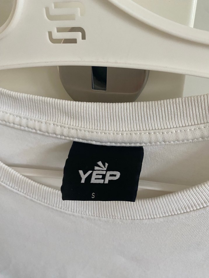 Beyaz Baskılı Erkek Tişört - Görsel 2