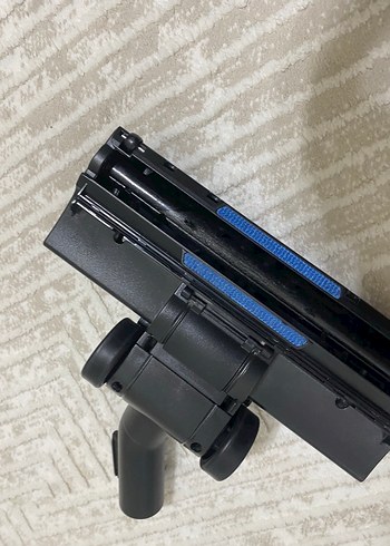 Philips Siyah ve Gri Elektrikli Süpürge Başlığı - Görsel 2