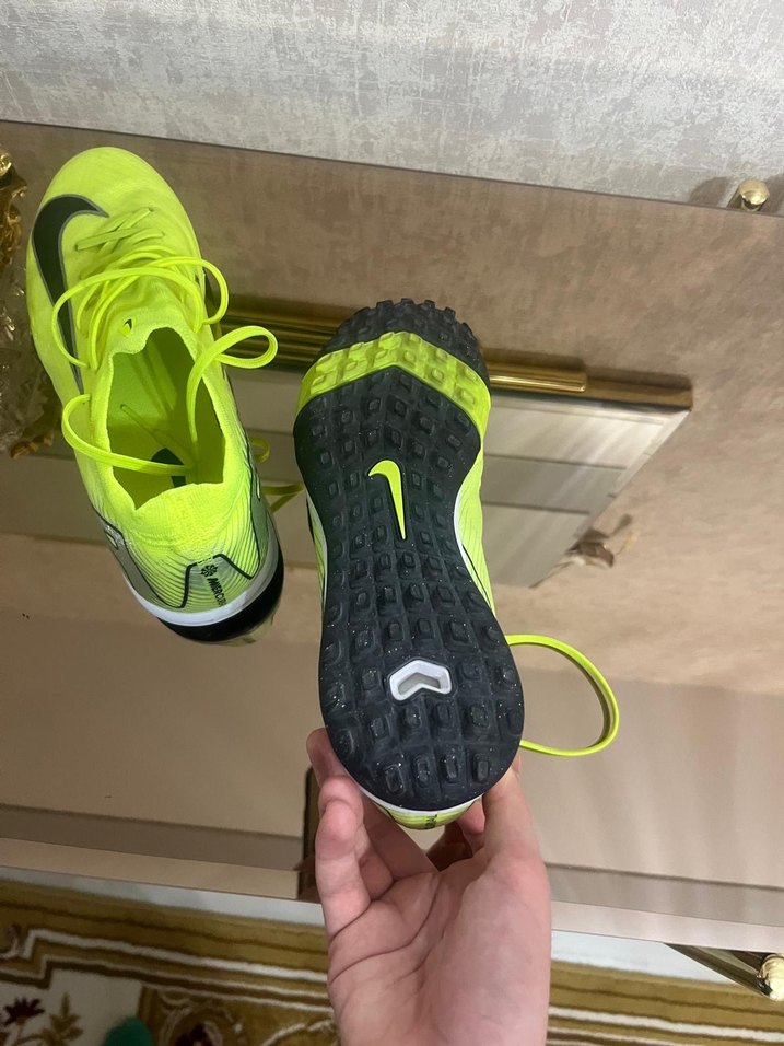 Nike Sarı Erkek Futbol Ayakkabısı Velcro Bantlı - Görsel 4