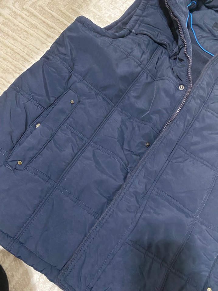 Erkek Lacivert Kapüşonlu Yelek - Görsel 2