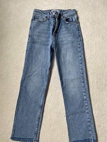 Zara straight jean