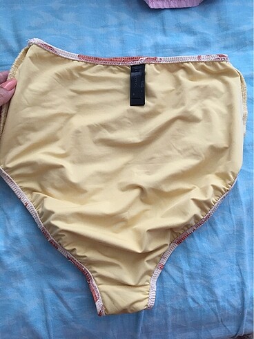 36 Beden Bikini altı