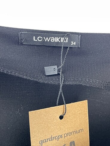 34 Beden siyah Renk LC Waikiki Kısa Elbise %70 İndirimli.