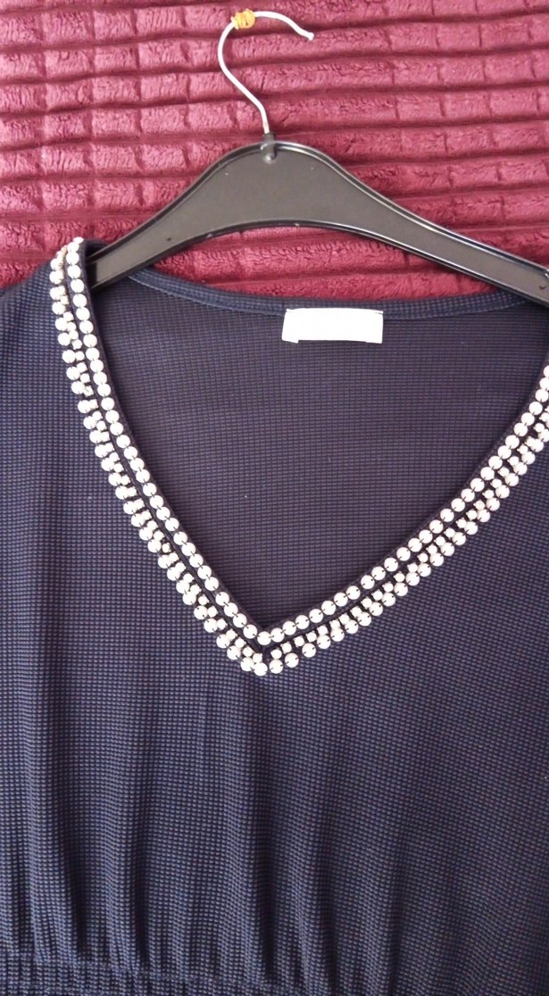 V Yaka Siyah Triko Hamile Tunik - Görsel 3