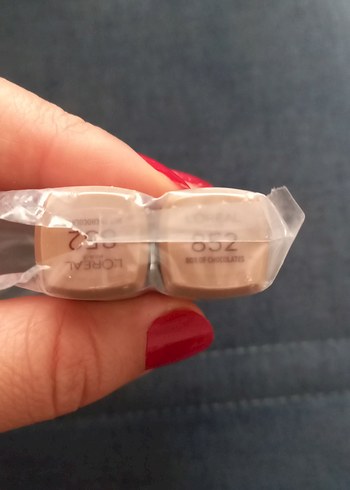  Beden L'Oréal Les Chocolats Mat Sıvı Ruj Seti 852