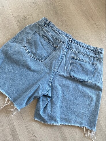 46 Beden Jean şort