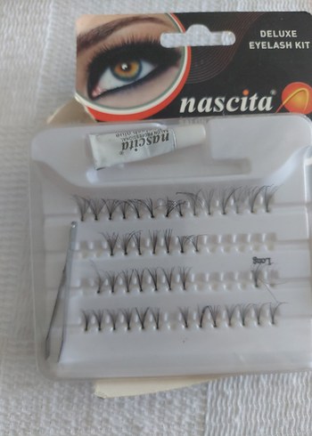 Nascita Salon Profesyonel Beyaz Takma Kirpik ve ruj 2adet - Görsel 4