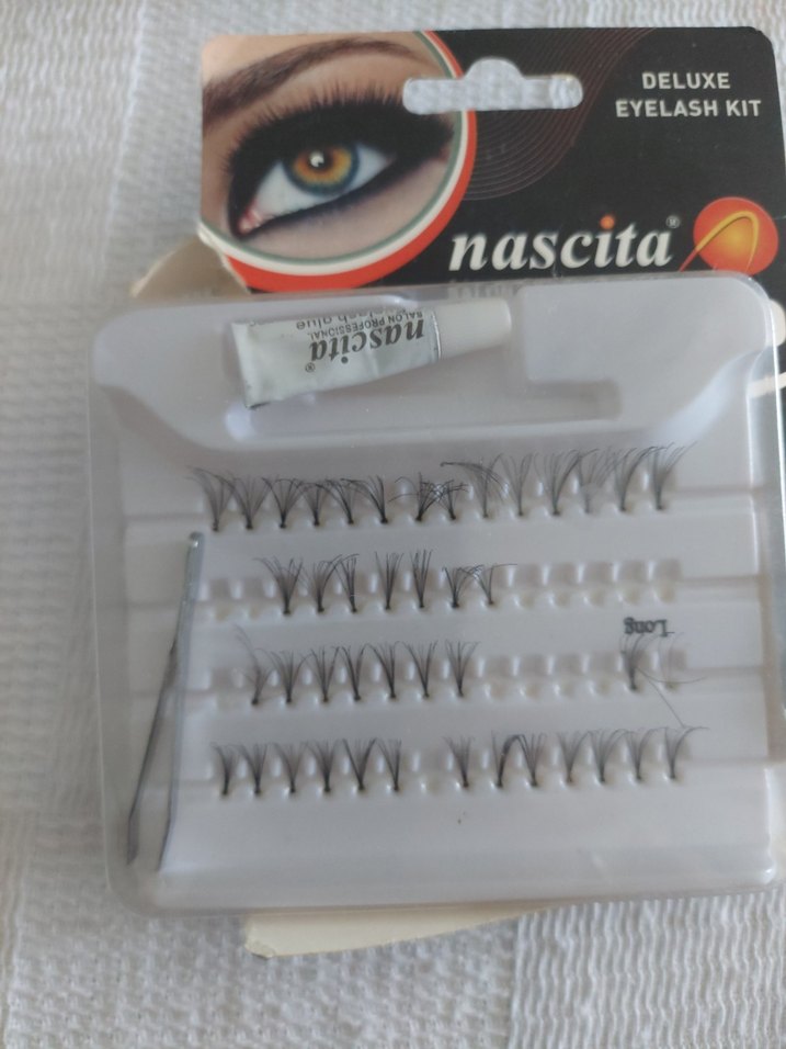 Nascita Salon Profesyonel Beyaz Takma Kirpik ve ruj 2adet - Görsel 4