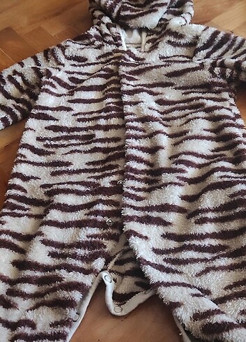 Leoparli kışlık tulum