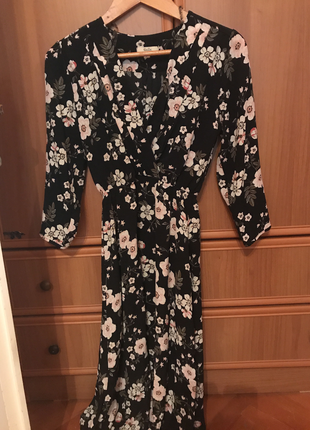 UZUN ÇİÇEKLİ ELBİSE 15 tl