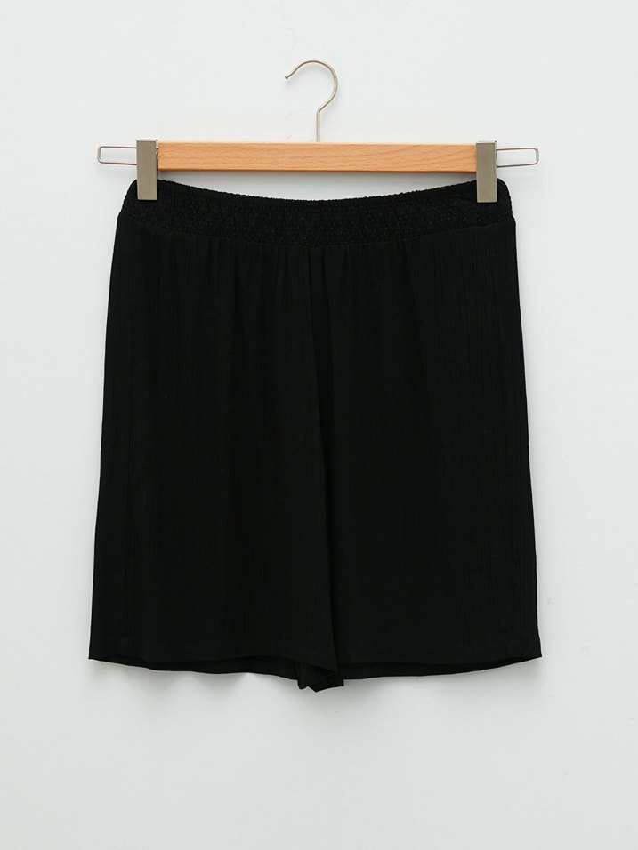 Basic Siyah Beli Lastikli Düz Viskon Kadın Bermuda Şort - Görsel 5