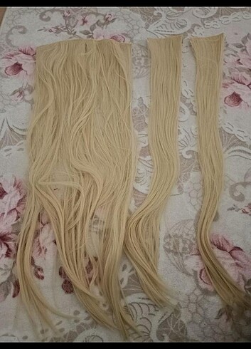 3 parça çıt citli saç 70 cm olması lazm uzun gerçek saç değildi