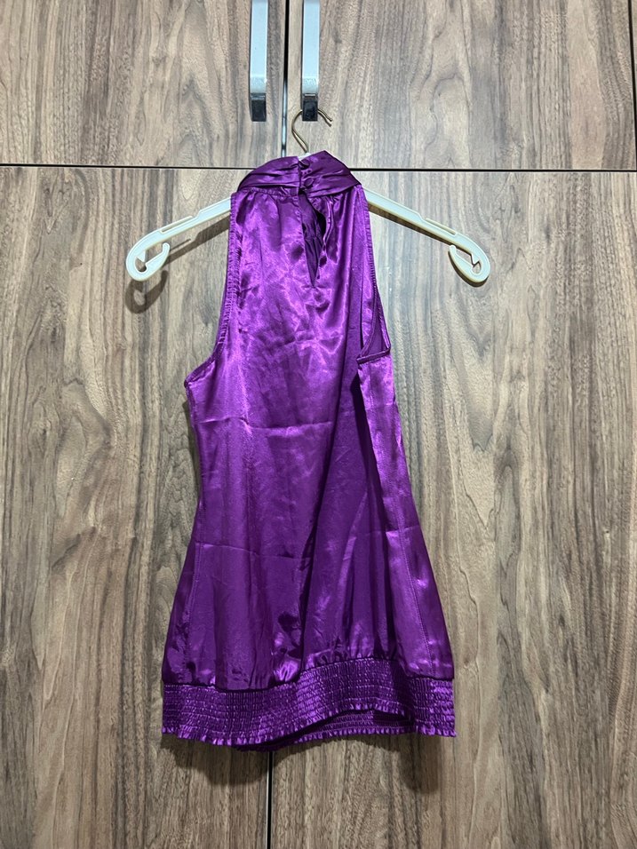 Mor düğme detaylı bluz - Görsel 3