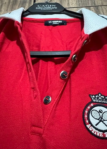 Kırmızı Düğmeli Kolsuz Elbise - Görsel 3