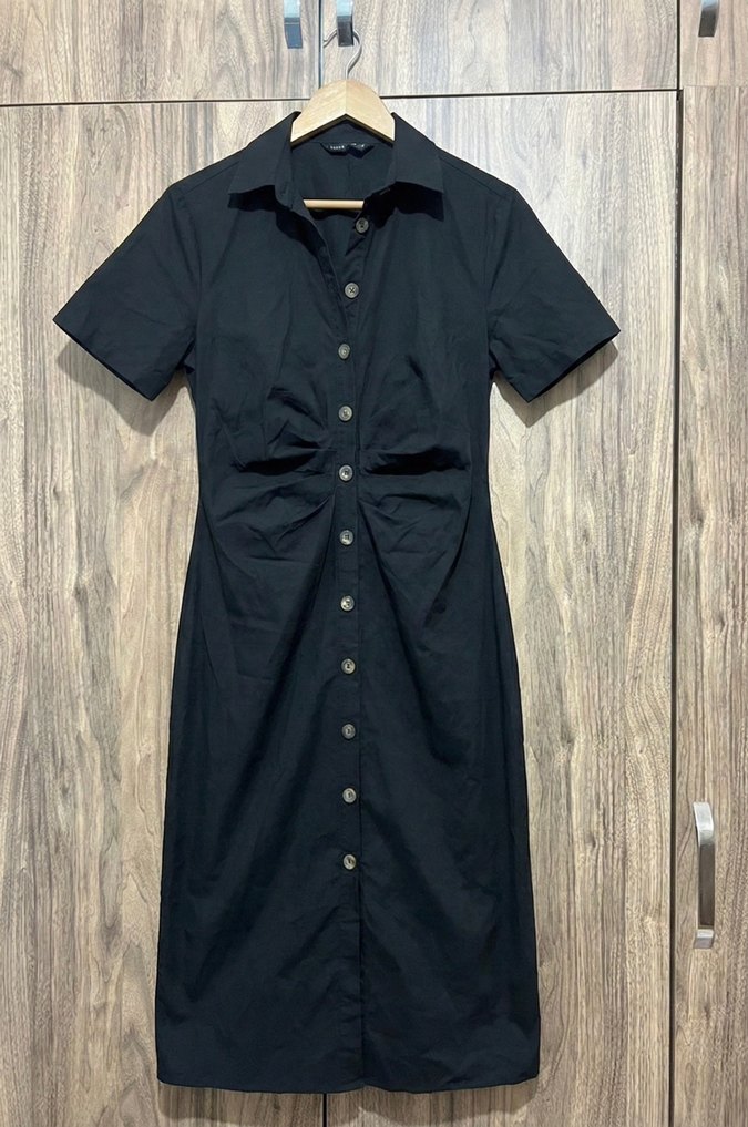 Düğmeli Siyah Midi Kadın Elbise - Görsel 3